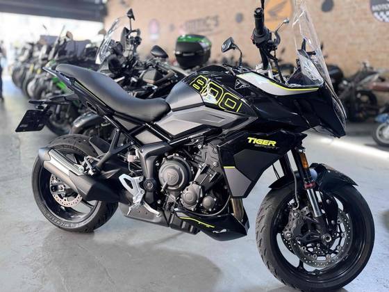 TRIUMPH TIGER 800 SPORT 